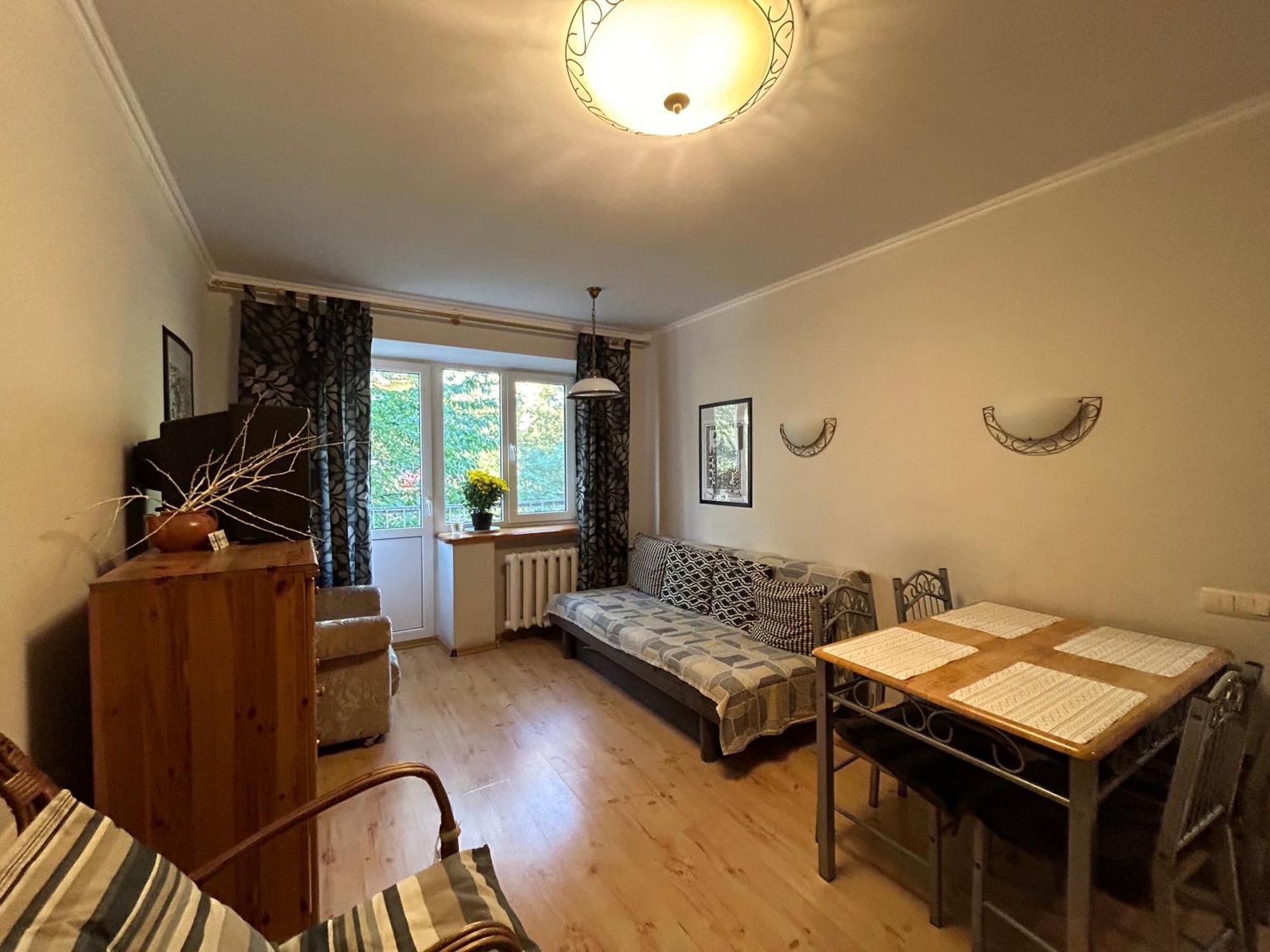 Three Bedroom Stepana Bandery Street Rivne Ngoại thất bức ảnh