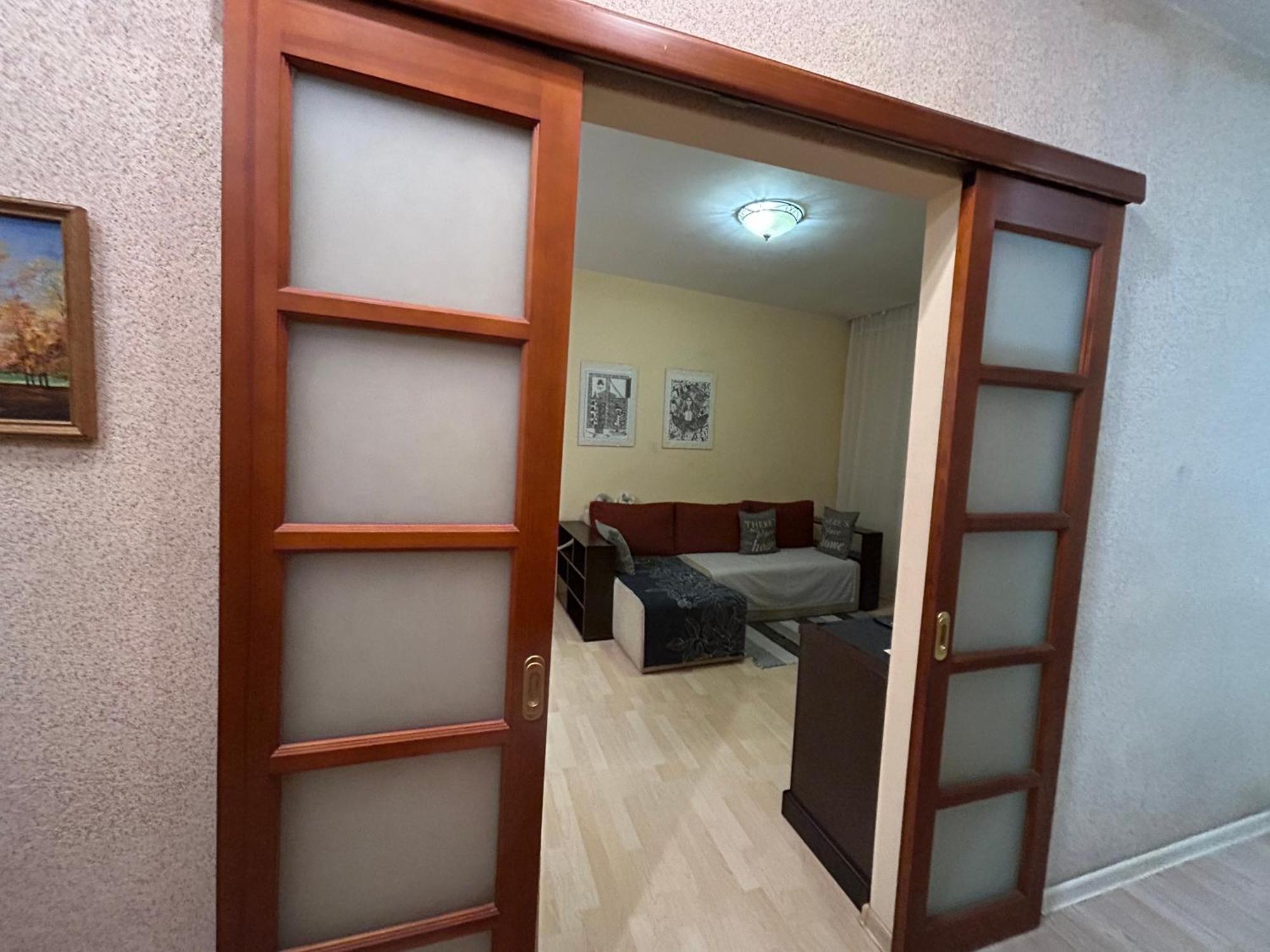 Three Bedroom Stepana Bandery Street Rivne Ngoại thất bức ảnh
