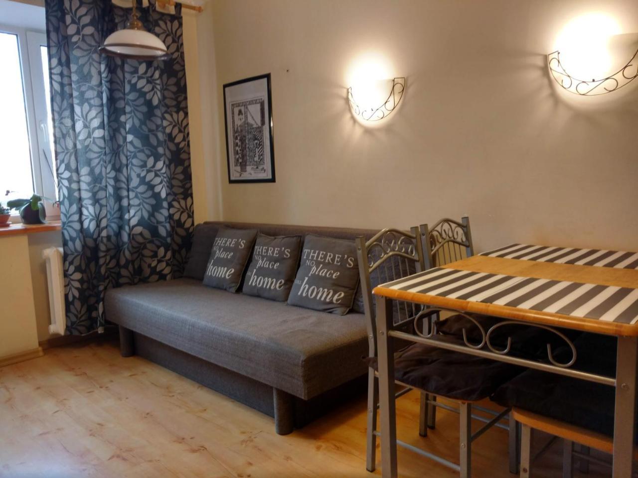 Three Bedroom Stepana Bandery Street Rivne Ngoại thất bức ảnh